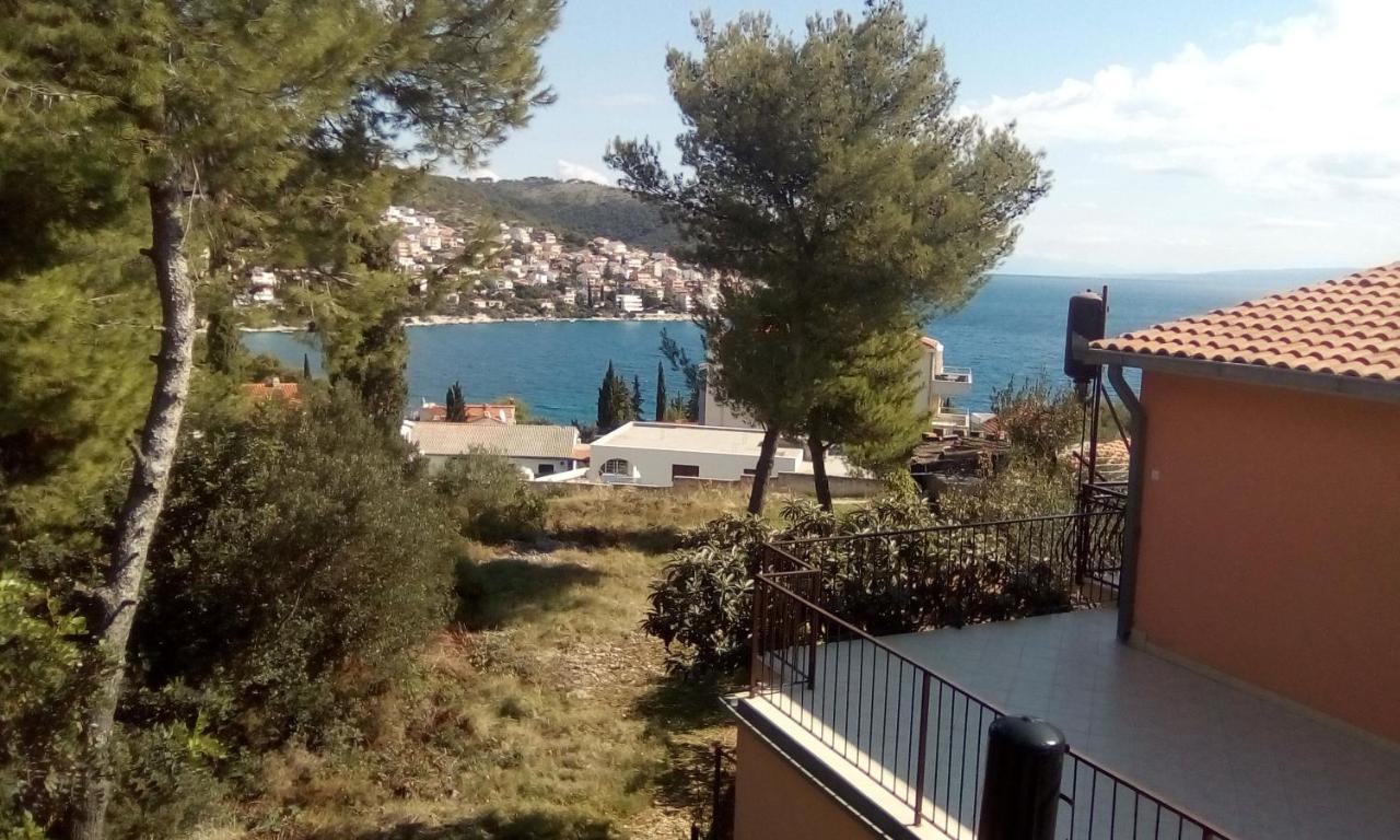 Apartmani Irena Ciovo Τρογκίρ Εξωτερικό φωτογραφία