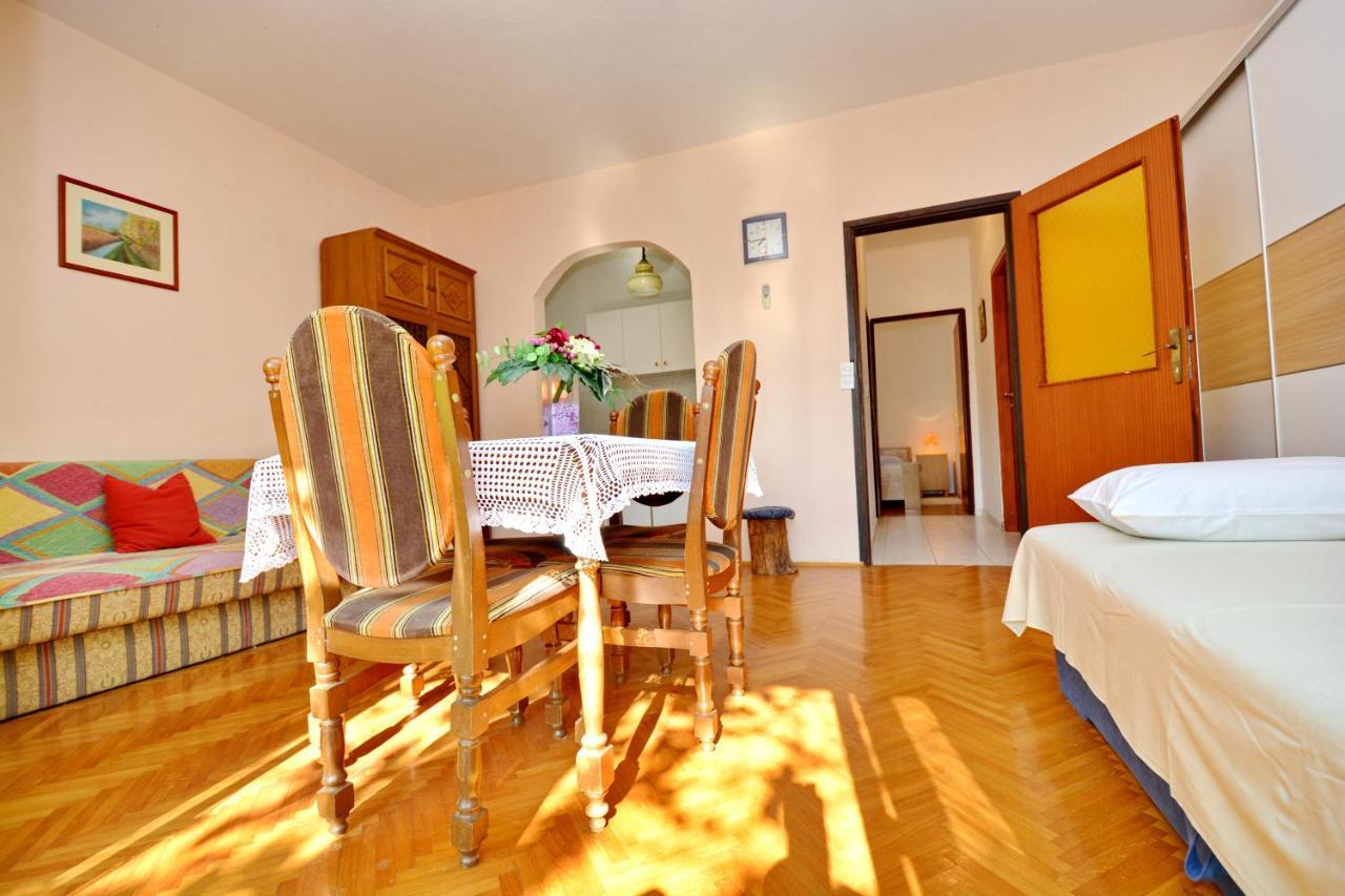 Apartmani Irena Ciovo Τρογκίρ Εξωτερικό φωτογραφία